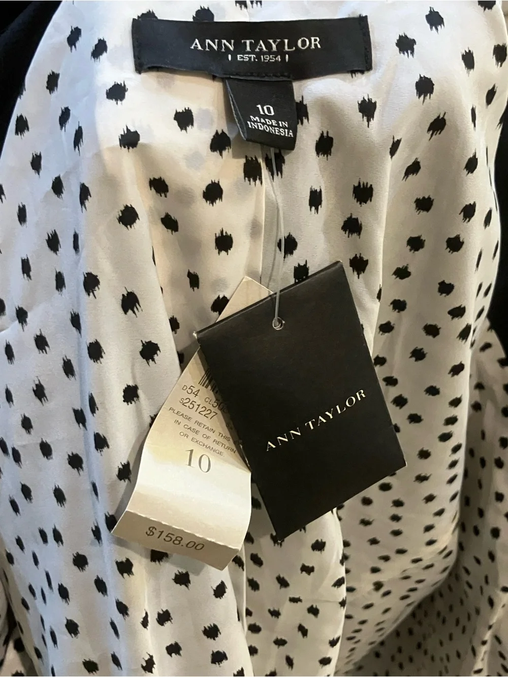 NWT ANN TAYLOR BLACK BLAZER JACKET SZ 10
